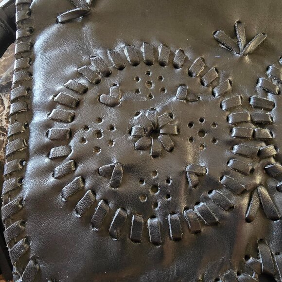 Jack Rogers “Lawn Party” Leather Clutch - Picture 5 of 16